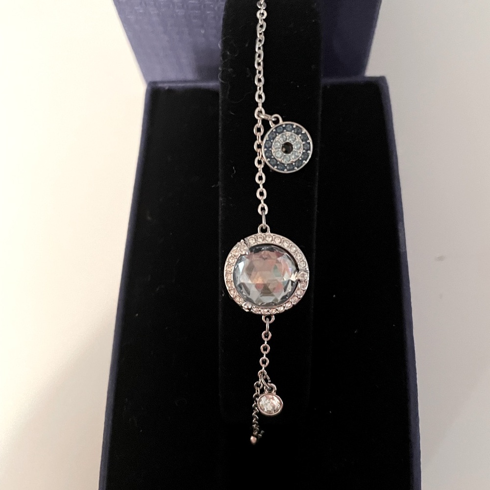 Swarovski NWT Evil Eye Braclet *RARE*